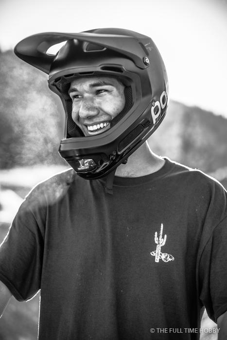 Full-Face Helmet Smile, Whistler, Pemberton and Squamish, BC